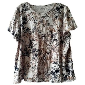 Croft and Barrow Floral Vines Sepia Classic Tee